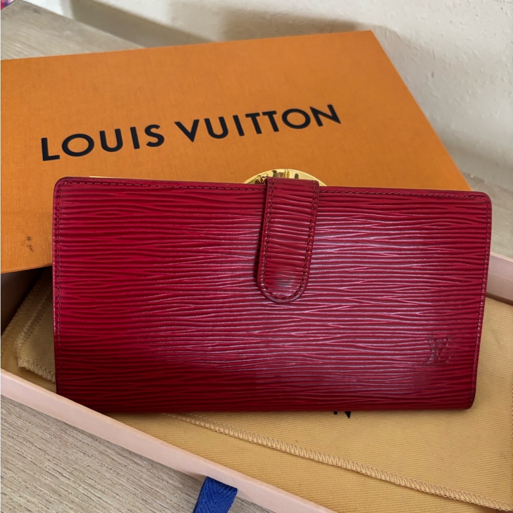 Louis Vuitton Red epi leather Wallet